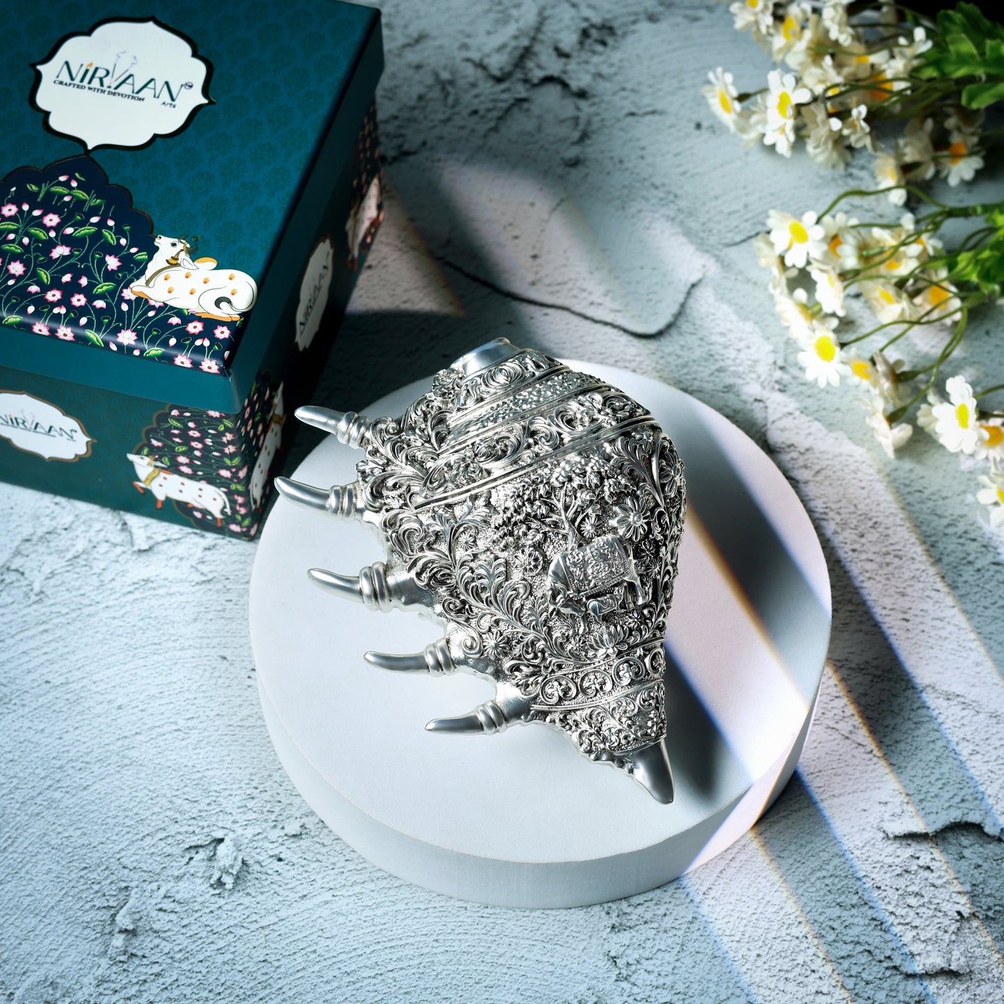 Divine Kamdehnu Shankh |999 Pure Silver Matt Plated