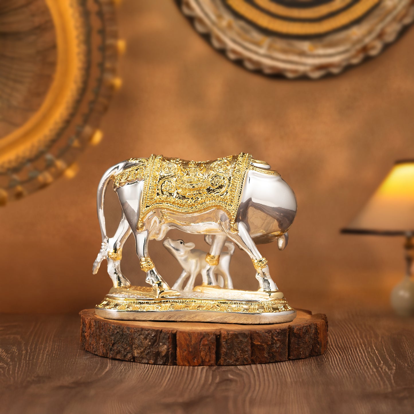 Vastu Kamdhenu Cow | Gold & Silver-Plated Divine Cow