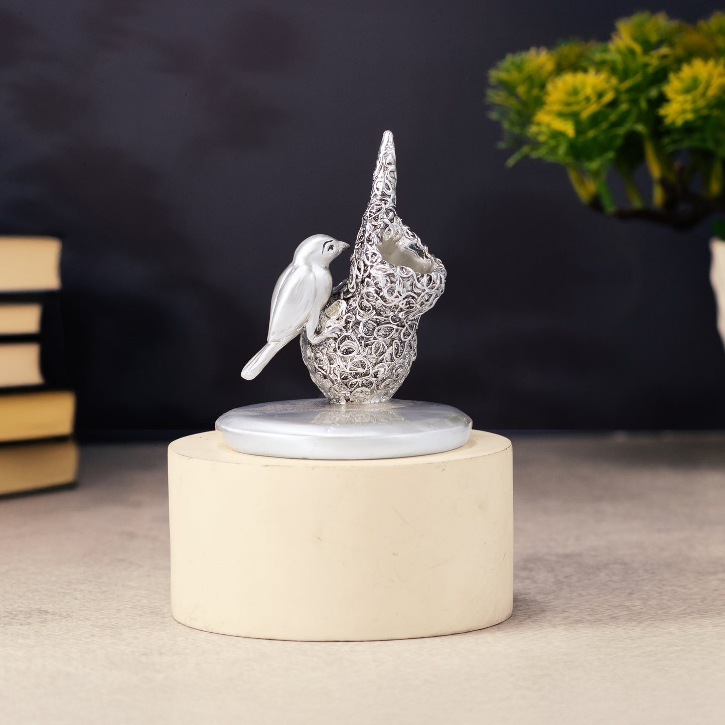 Bird Nest Pen Stand | Nature-Inspired Table Décor| 3.5 inch